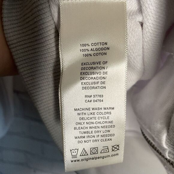 NWT Original Penguin Men's White Long Sleeve Zip Up Logo Jacket Size L. - Picture 3 of 9